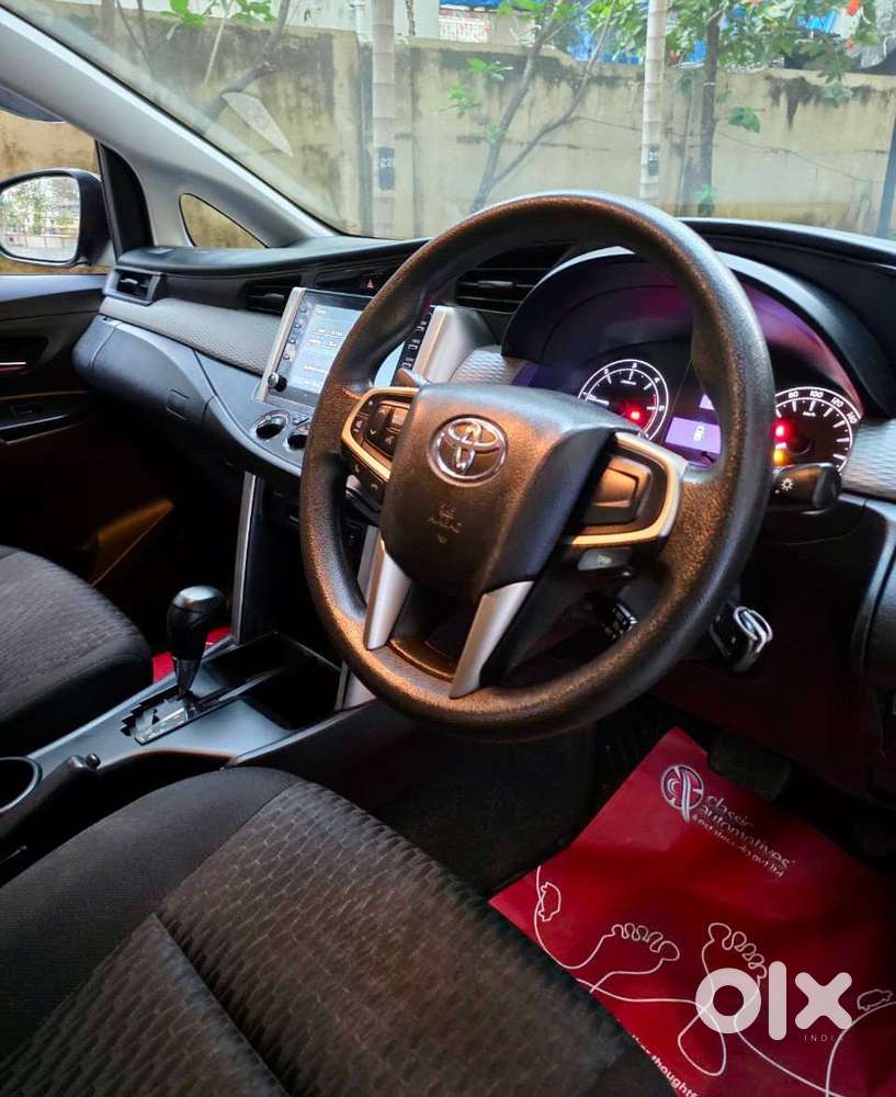 Toyota Innova Crysta [2020-ongoing] 2.4 Gx At 7 Str, 2021, Diesel