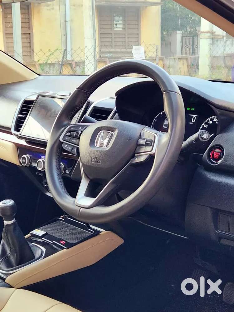 Honda City Zx 2023 Petrol Well Maintained