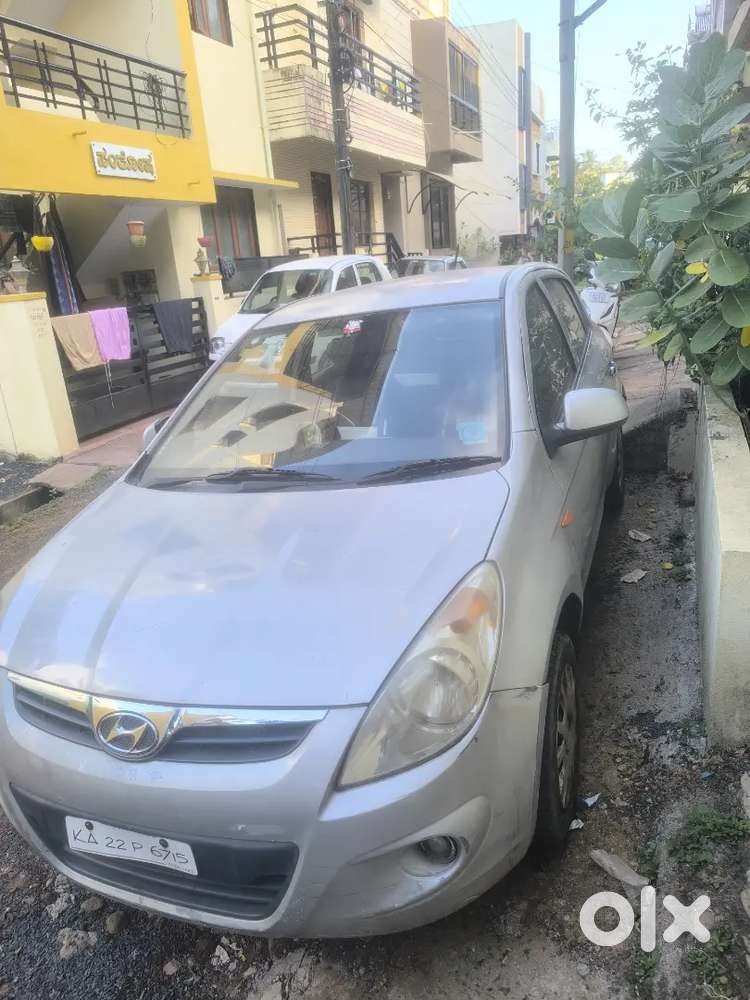Hyundai I20 2012 Petrol 130000 Km Driven