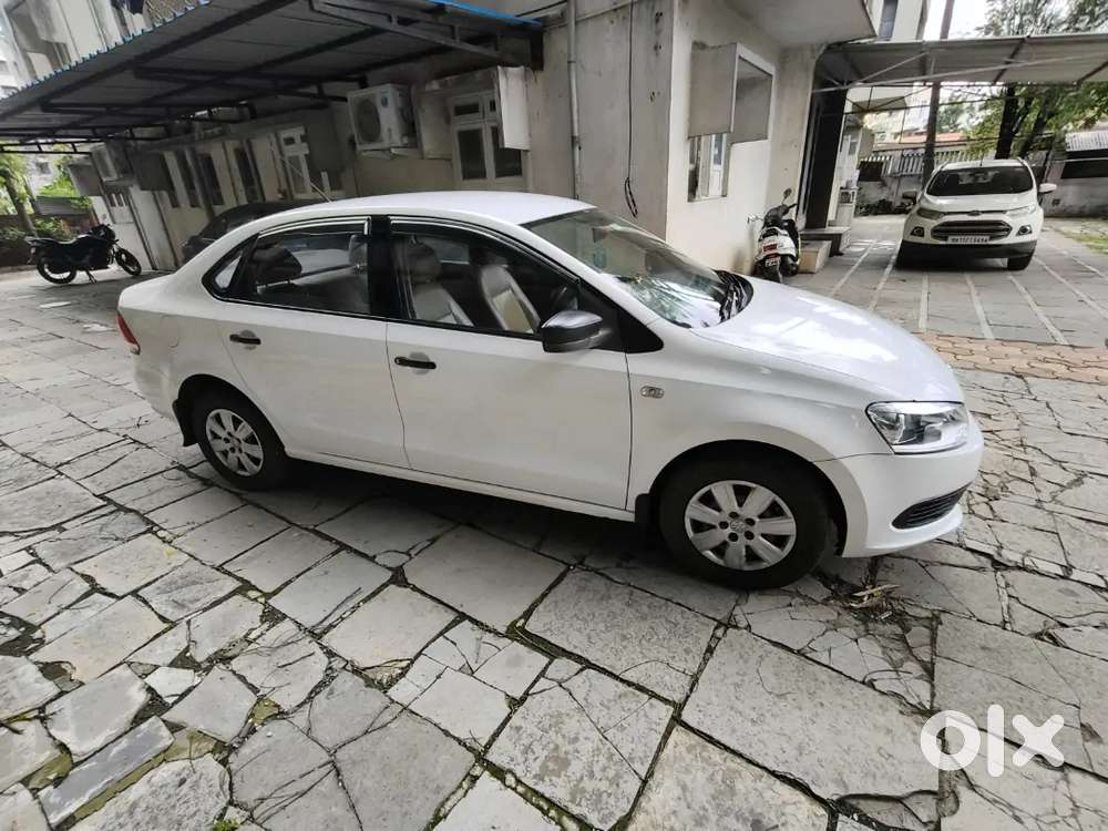 Volkswagen Vento Diesel Highline 2013