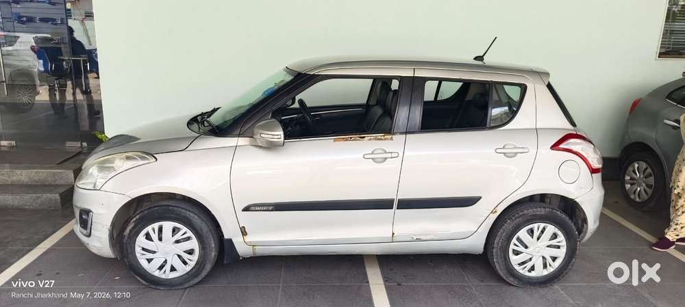 Maruti Suzuki Swift Vxi, 2017, Petrol