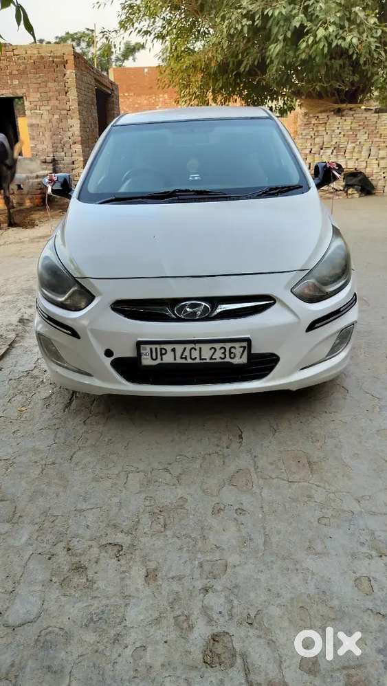 Hyundai Verna 2015 Diesel 150000 Km Driven