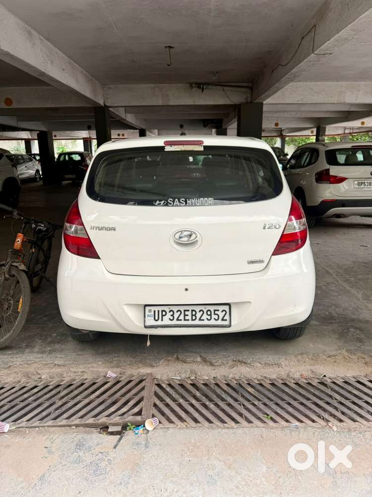Hyundai I20 Petrol Manual 2012