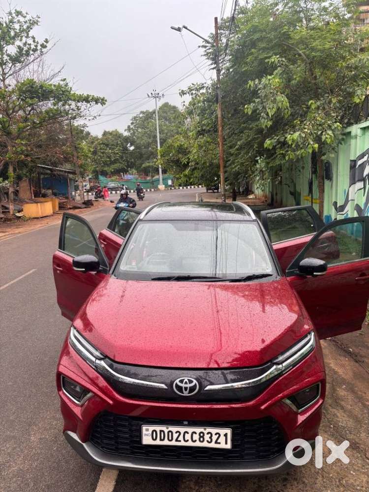 Toyota Urban Cruiser Hyryder 1.5 V Hybrid, 2022, Petrol