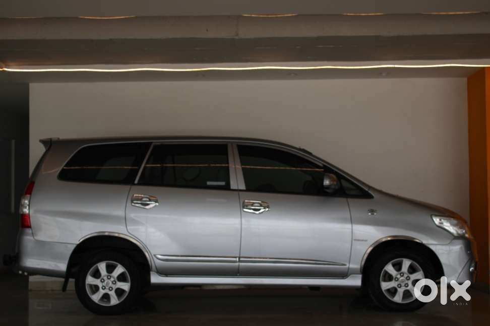 Toyota Innova 2.5 G (diesel) 7 Seater, 2015, Diesel