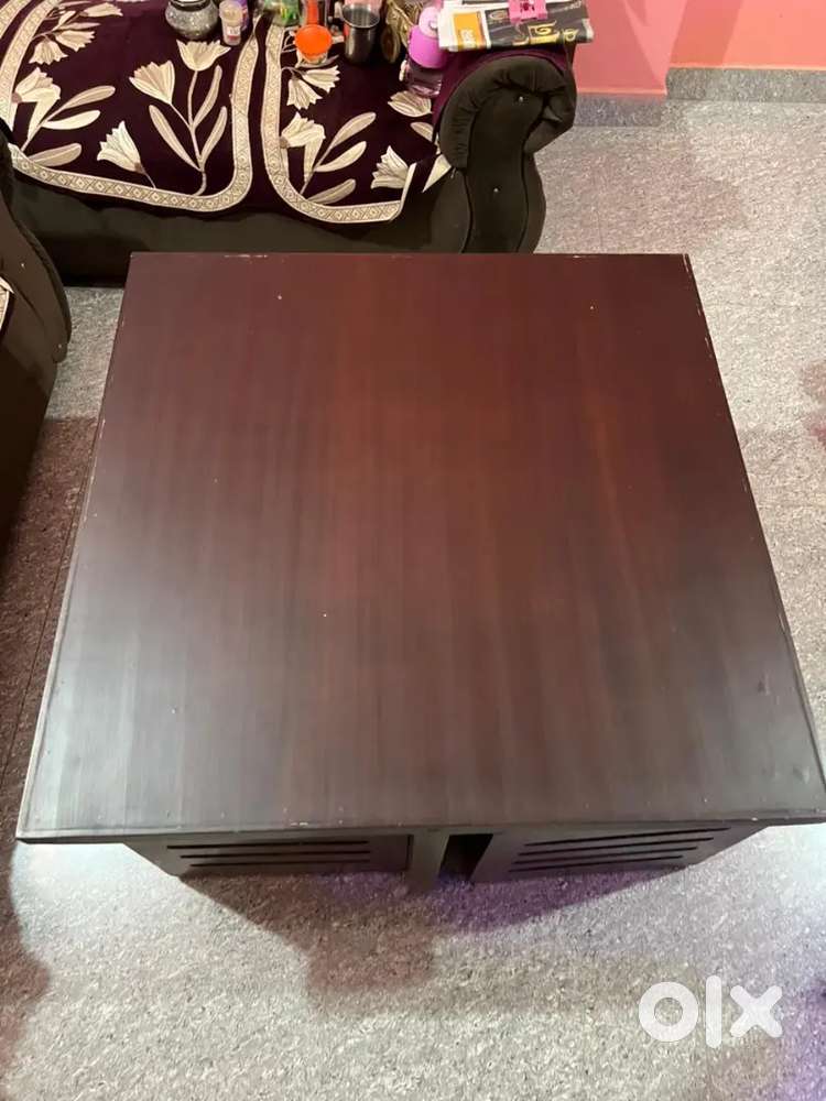 Dinning cum center table