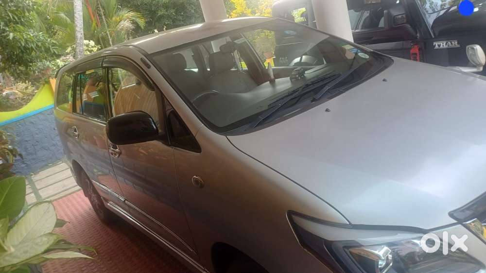 Toyota Innova 2.5 V 7 Str, 2010, Diesel