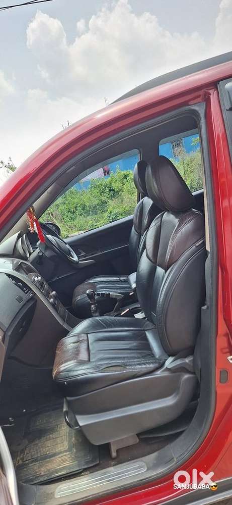 Mahindra Xuv500 2012 Diesel Well Maintained