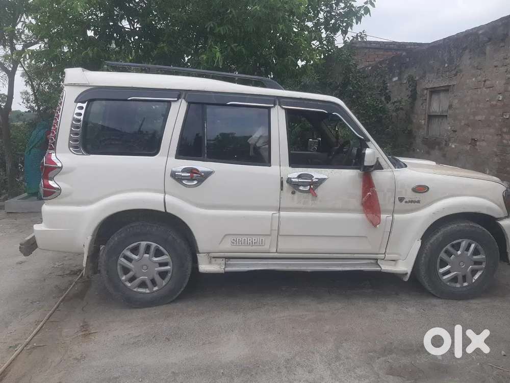 Mahindra Scorpio 2009 Diesel 100000 Km Driven