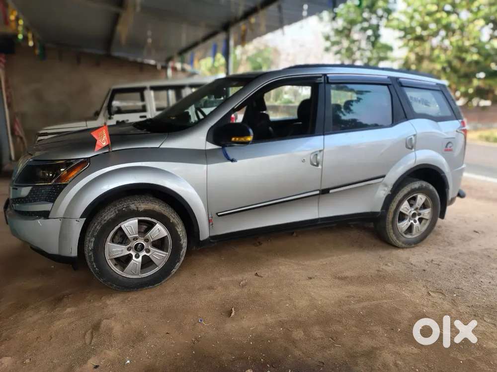 Mahindra Xuv500 2015