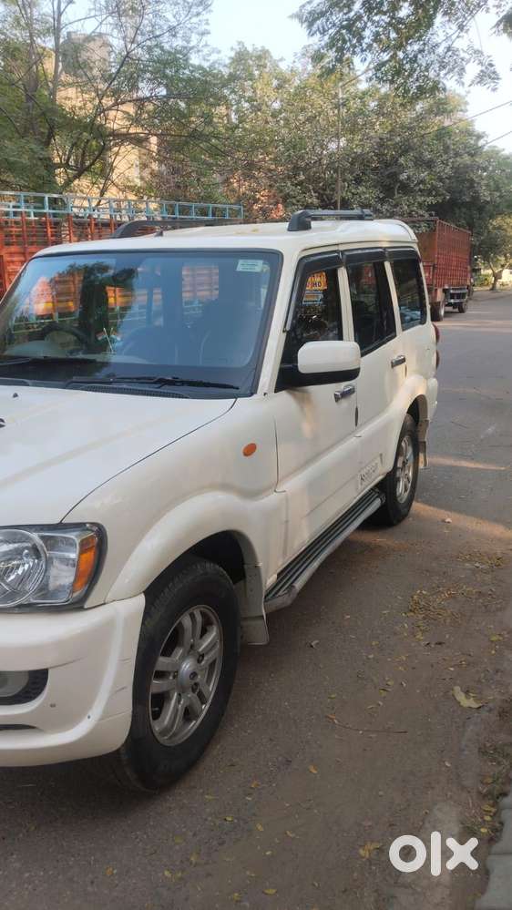 Mahindra Scorpio Vlx Airbags Bs Iii, 2012, Diesel