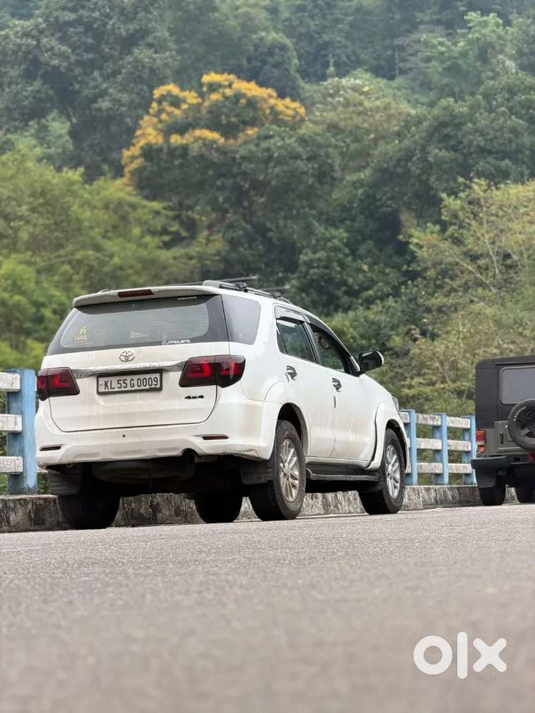 Toyota Fortuner 2010