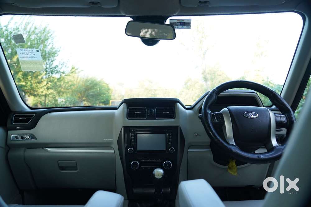 Mahindra Scorpio 1.99 Intelli Hybrid S10, 2017