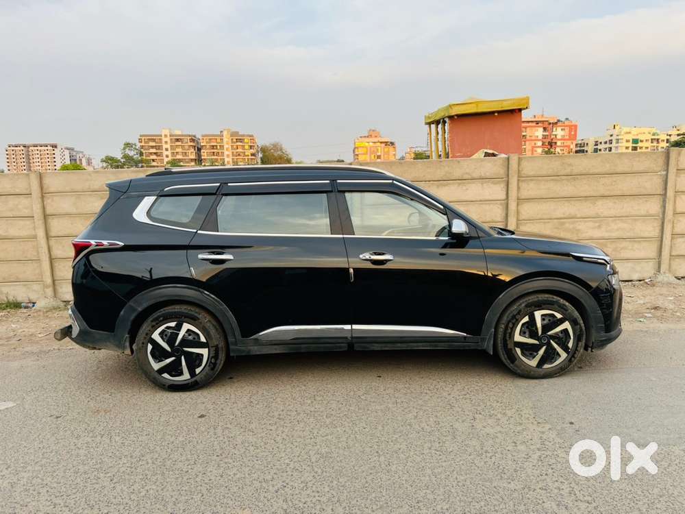 Kia Carens Petrol 2024