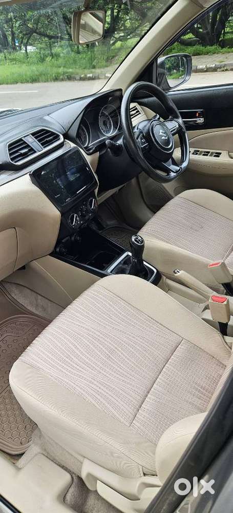 Maruti Suzuki Dzire 1.2 Vxi, 2022, Petrol