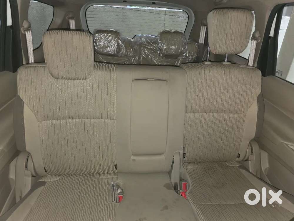 Maruti Suzuki Ertiga Zxi Cng 2025