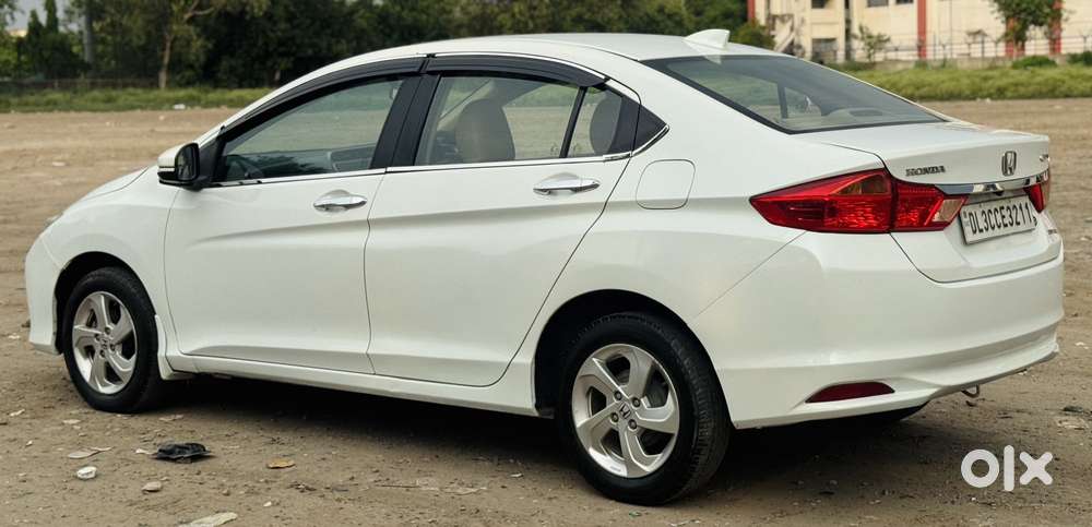 Honda City 1.5 V 4th Gen I-vtec Mt, 2016, Petrol