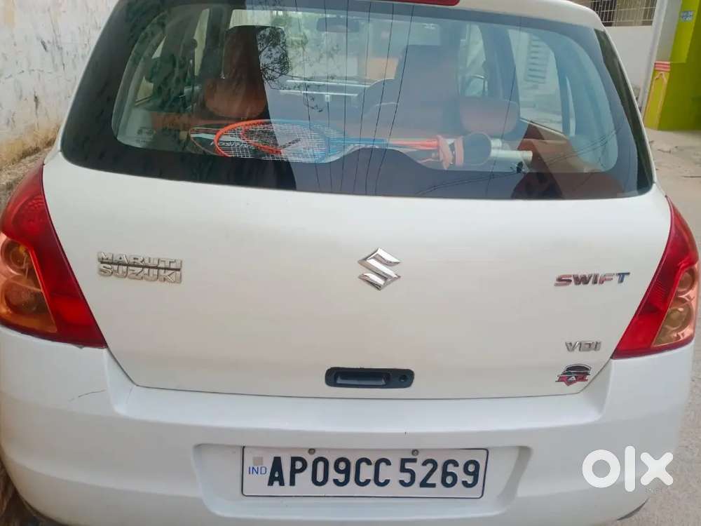 Maruti Suzuki Swift 2011 Diesel 113654 Km Driven