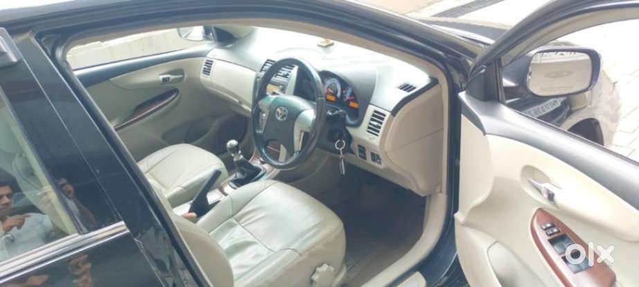 Toyota Corolla Altis G, 2012, Petrol