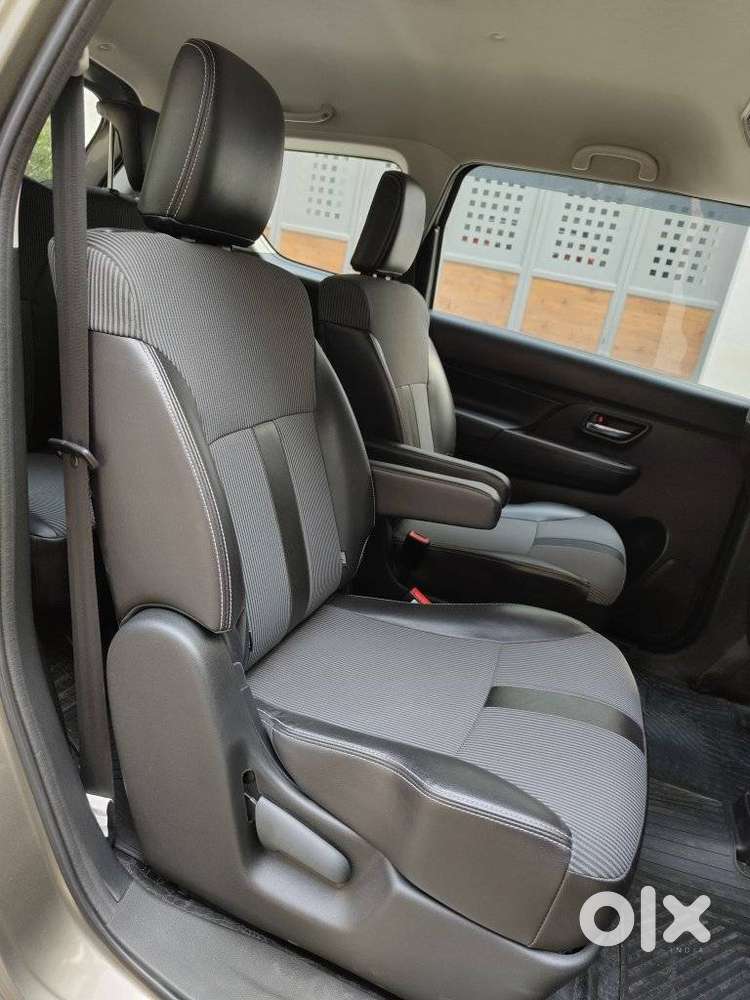 Maruti Suzuki Xl6 1.5 Zeta At, 2022, Petrol