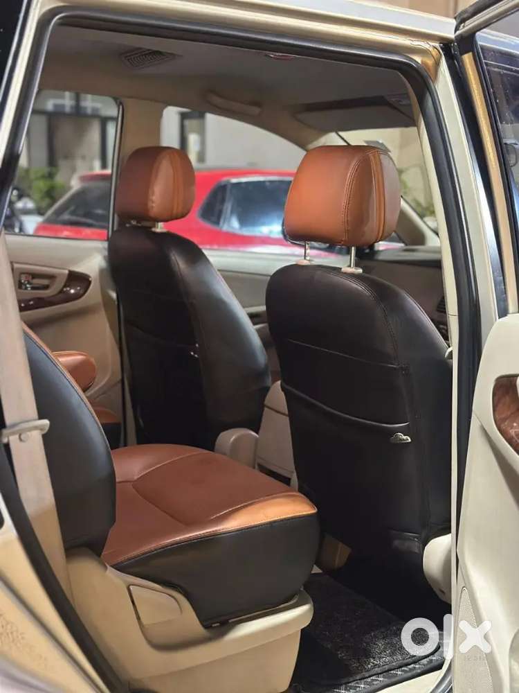 Toyota Innova 2014 Diesel Well Maintained