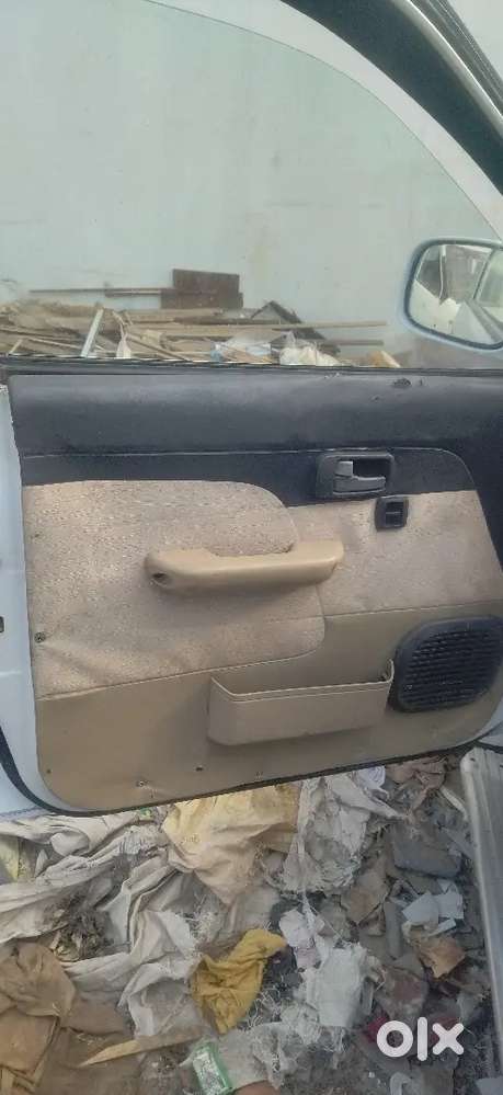 Tavera B3 Top Condition Paper Complete