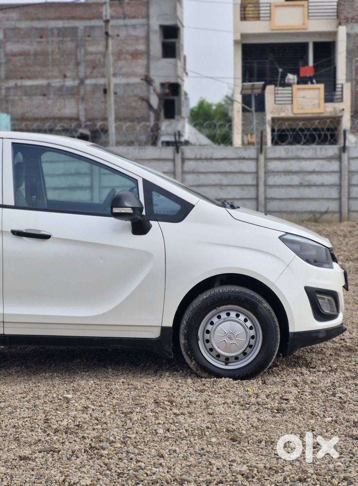 Mahindra Marazzo M2 8str, 2022, Diesel