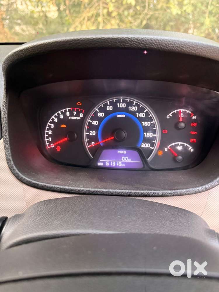 Hyundai Grand I10 2016-2017 Sportz, 2013, Petrol