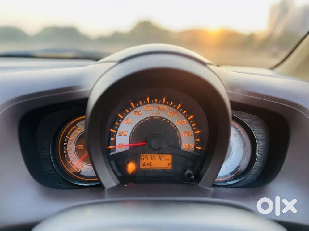 Honda Brio 2012 Petrol Well Maintained