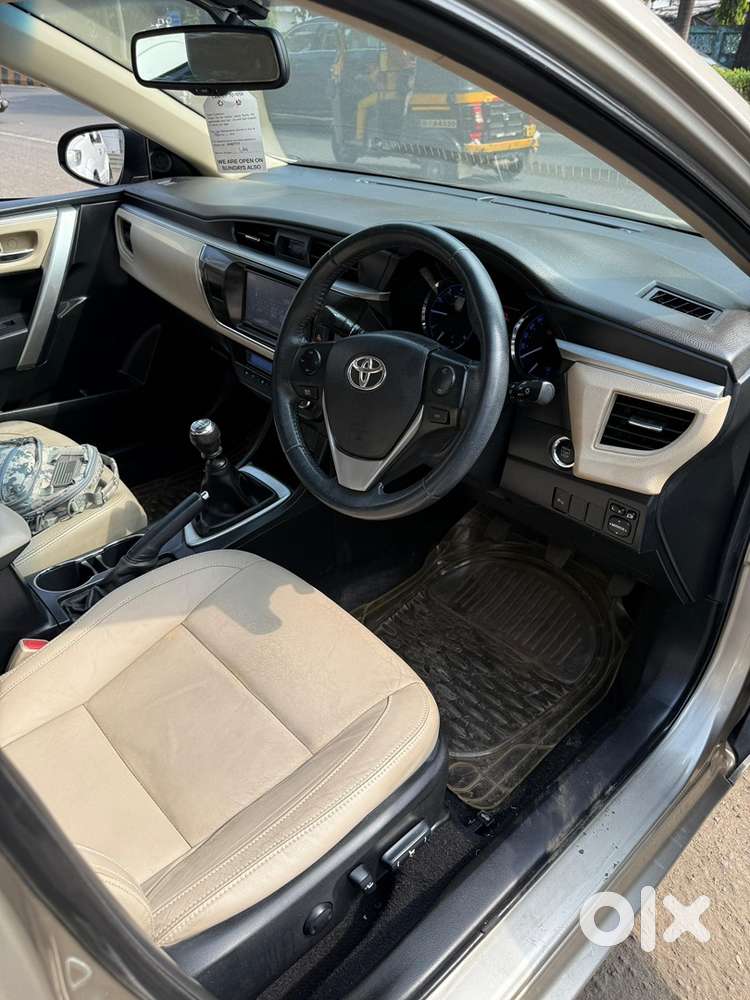 Corolla Altis Manual Petrol Gl Top Model