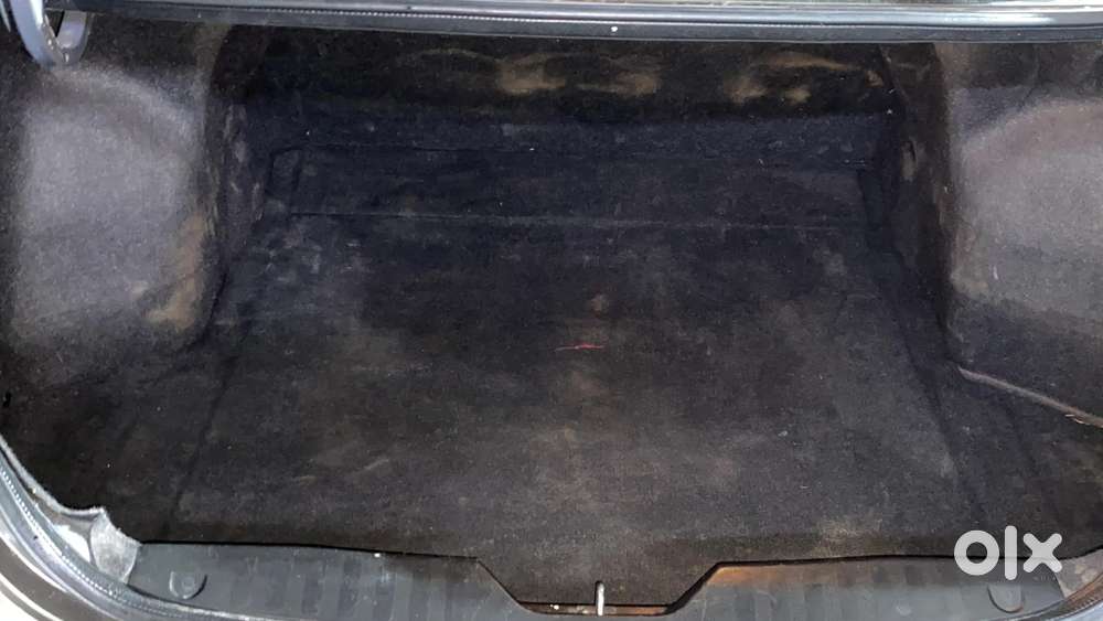 Maruti Suzuki Ciaz 1.5 Alpha Shvs Petrol, 2021, Petrol