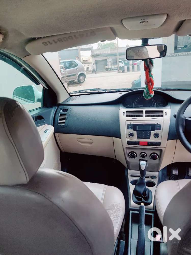 Tata Indica Vista Vx Quadrajet 2012