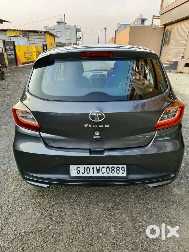 Tata Tiago 2021 Petrol