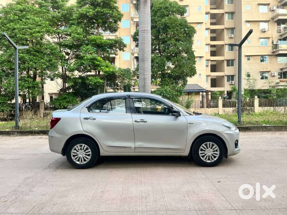Maruti Suzuki Dzire 1.2 Vxi Amt, 2019, Petrol