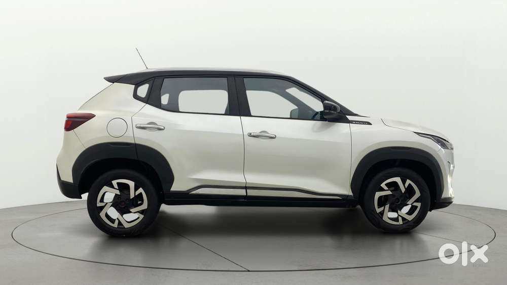 Nissan Magnite 1.0 Xv Turbo Cvt Dual Tone, 2021, Petrol
