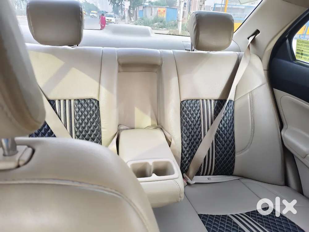 Maruti Suzuki Dzire 2024 Cng & Hybrids 74000 Km Driven