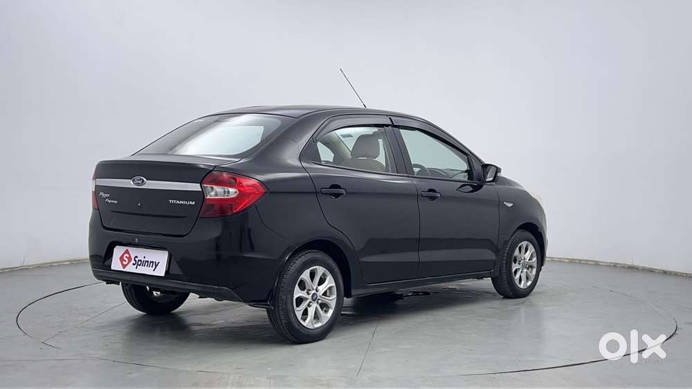 Ford Figo Aspire Titanium, 2016, Petrol