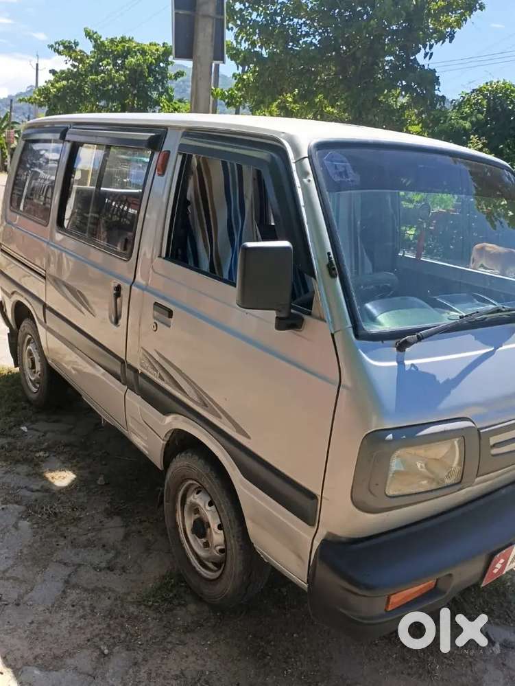 Maruti Suzuki Omni 2011