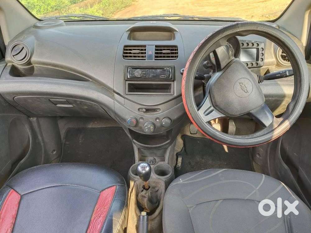 Chevrolet Beat, 2010, Petrol