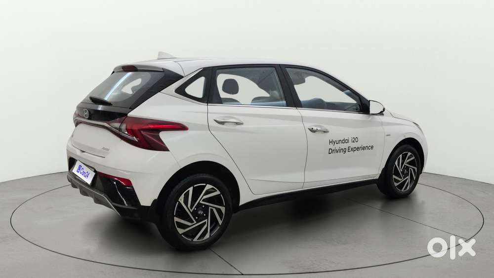 Hyundai New I20 1.2 Asta (o) Ivt, 2025, Petrol