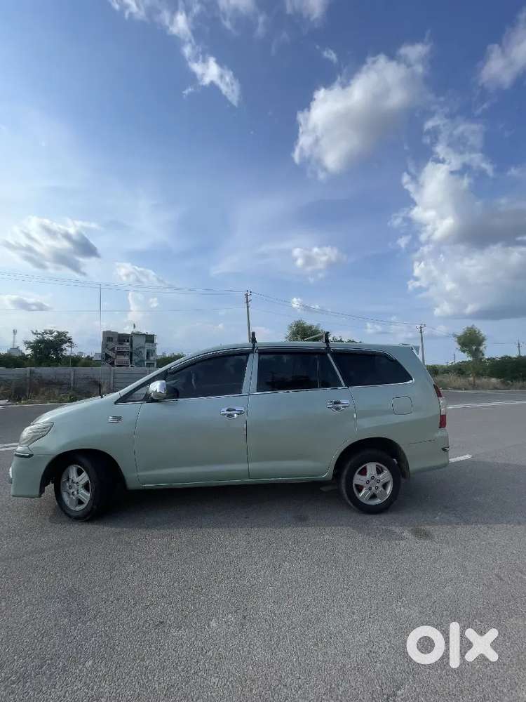 Toyota Innova 2005