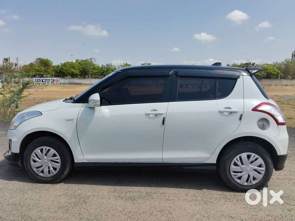 Maruti Suzuki Swift Lxi, 2017, Petrol