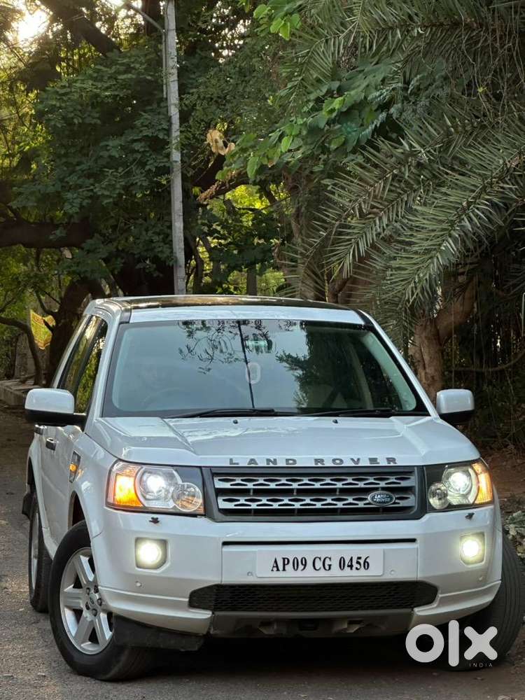 Land Rover Freelander 2 2011 Diesel 88000 Km Driven