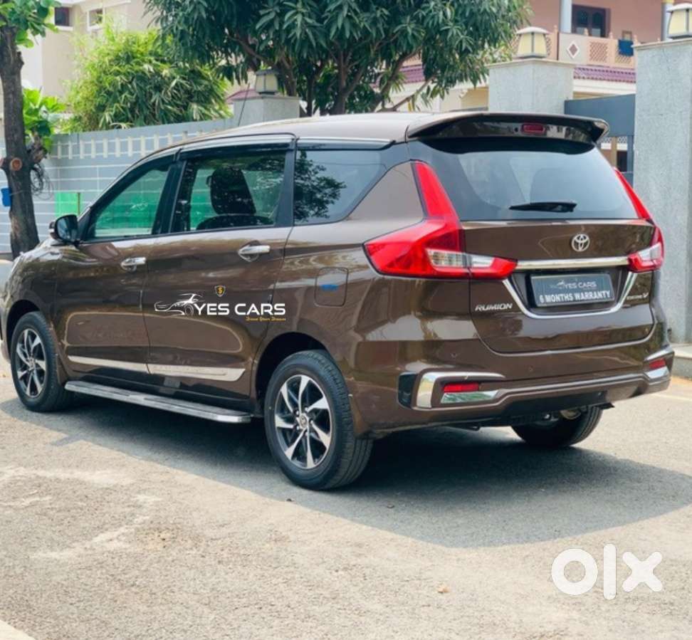 Toyota Innova Crysta