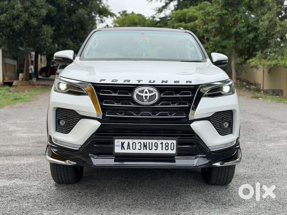 Toyota Fortuner Leader Edition (at), 2024, Diesel