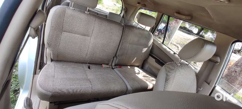 Toyota Innova 2.5 Gx 2006