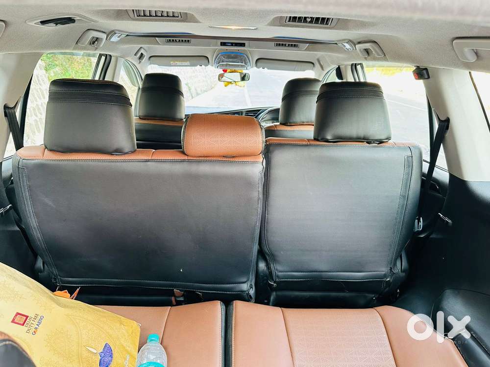 Toyota Innova Crysta [2020-ongoing] 2.4 Vx 8 Str, 2024, Diesel