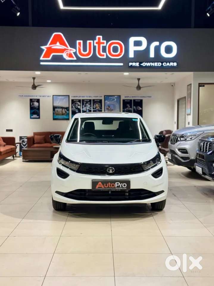 Tata Altroz Xm Plus (s), 2024, Petrol
