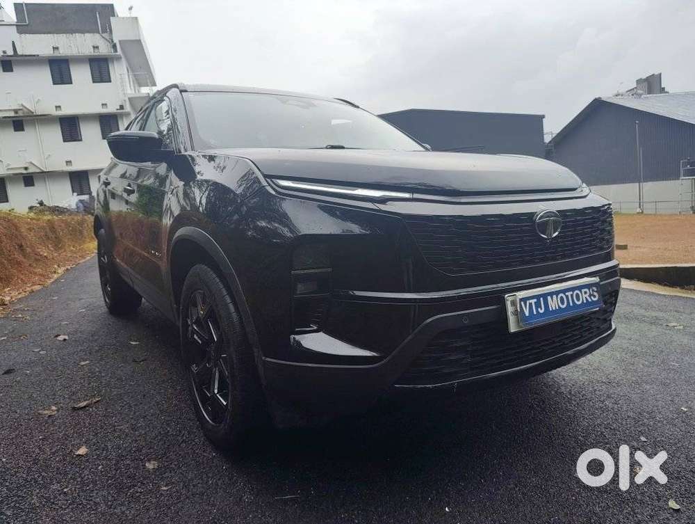 Tata Safari Accomplished Plus Dark Edition At, 2023, Diesel