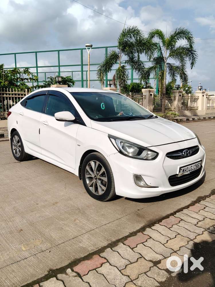 Hyundai Fluidic Verna 1.6 Vtvt Sx, 2013, Petrol